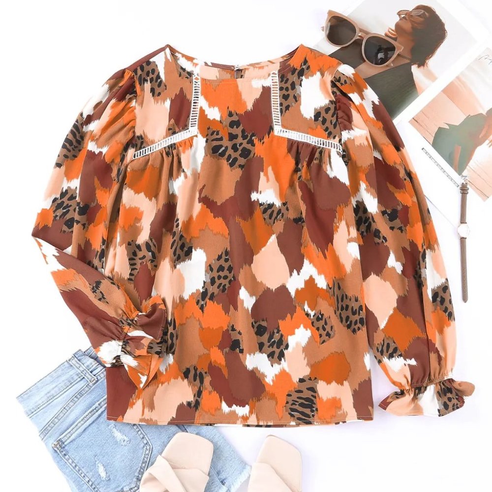 Abstract Printed Long Sleeve Blouse - Picture 4 of 11